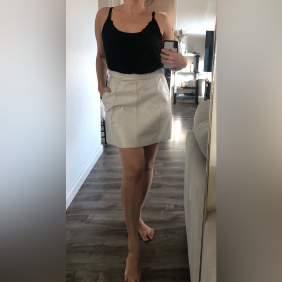 White Cream Genuine Leather Mini Skirt Flared A Line Kenneth Cole Distressed S - Picture 3 of 8